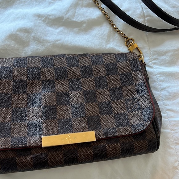 Louis Vuitton Favorite PM Damier Handbag - Picture 2 of 11